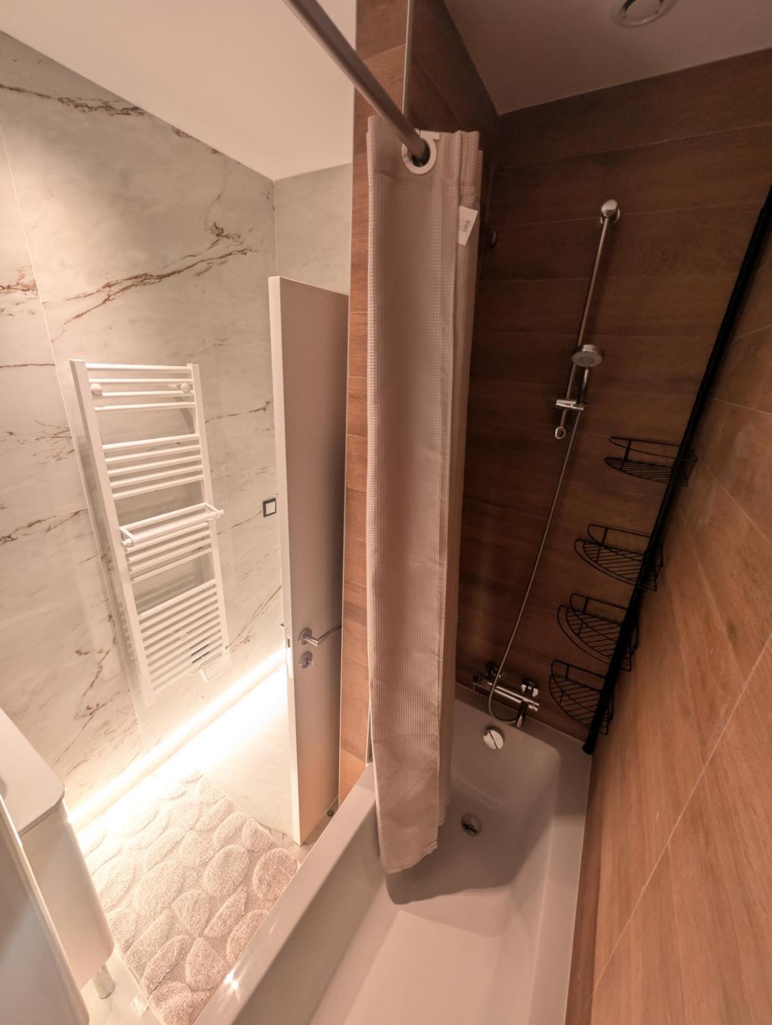 Omarais Guest House Paris Exterior photo